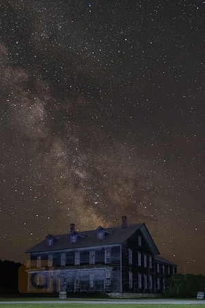 Fayette Town Hotel under the Milky Way